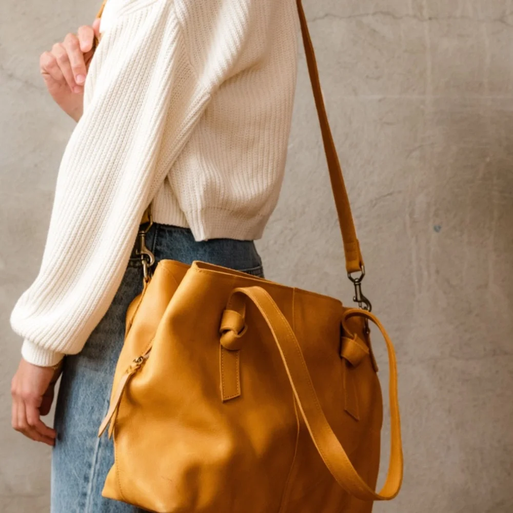 Able Brown Leather Tote with Structured Design - Picture 8 of 10